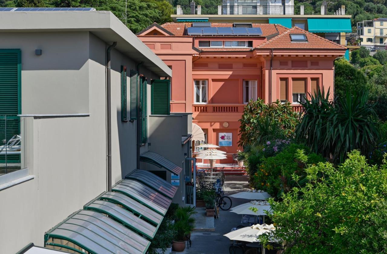Hotel Delle Rose San Bartolomeo Al Mare Exterior foto
